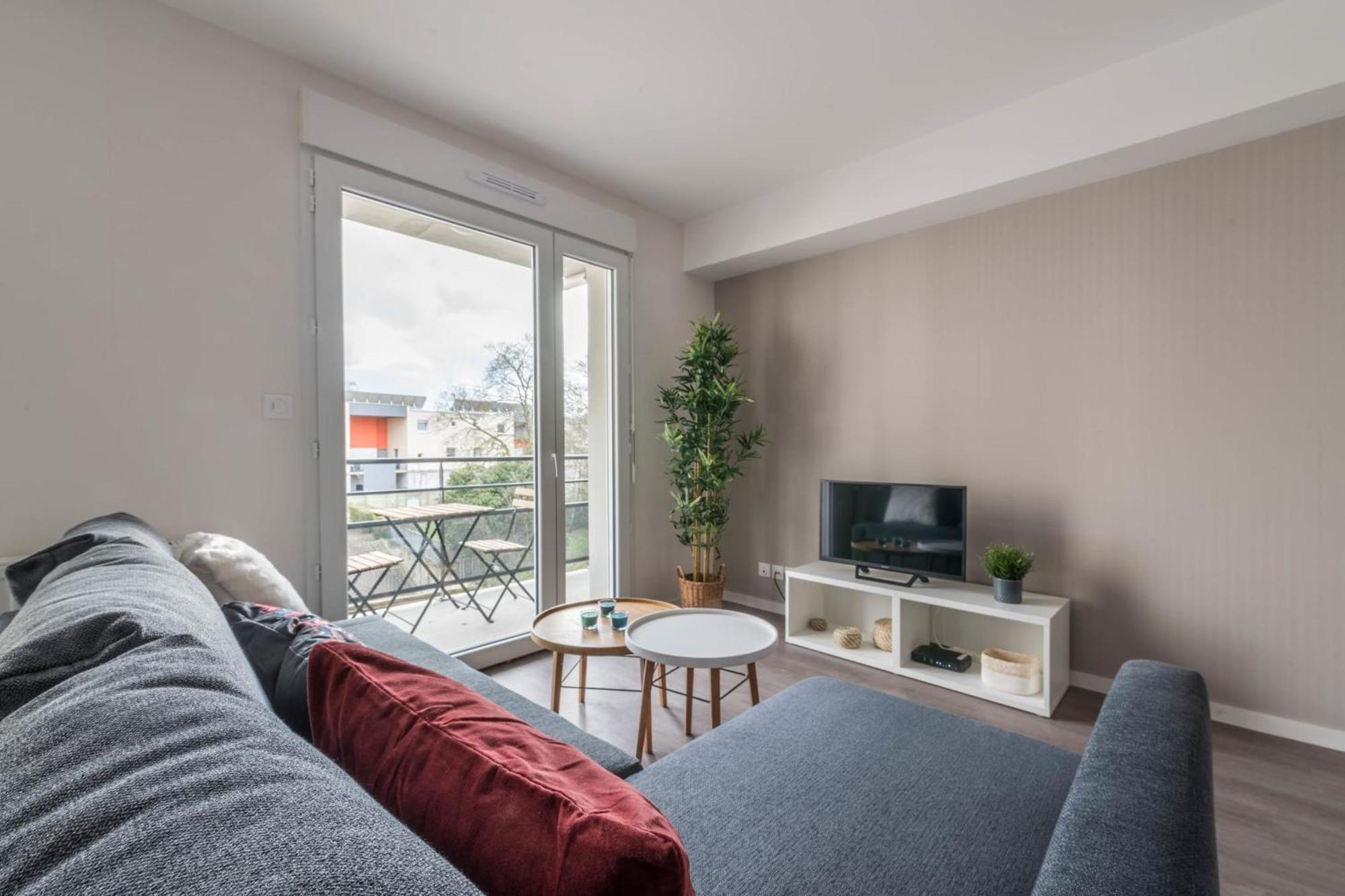 Theo - T2 Proche Gare Apartment Le Mans Exterior photo