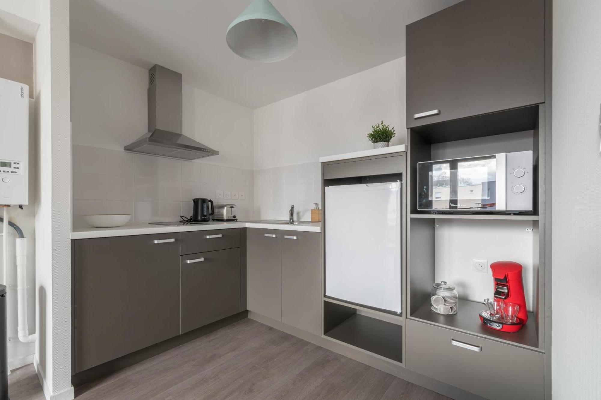 Theo - T2 Proche Gare Apartment Le Mans Exterior photo