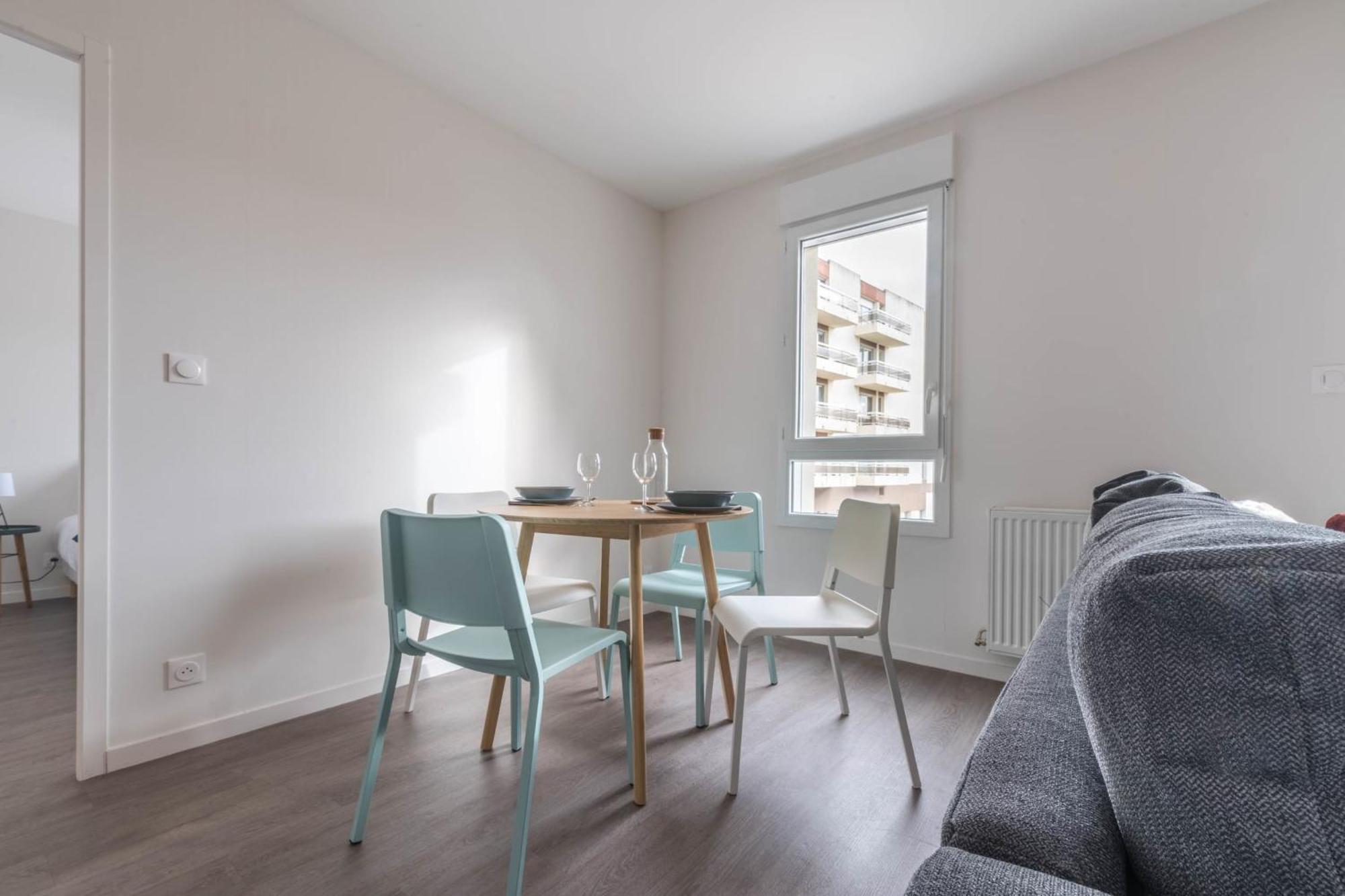 Theo - T2 Proche Gare Apartment Le Mans Exterior photo